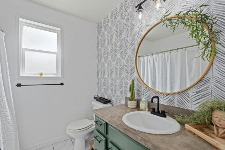 Lindsay Thomas Interiors - New modern boho bathroom makeover