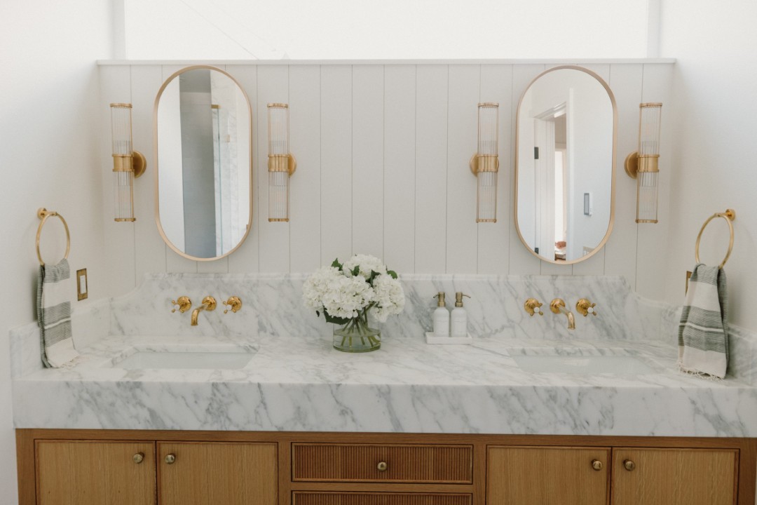 Lindsay Thomas - Dual Vanity Bathroom