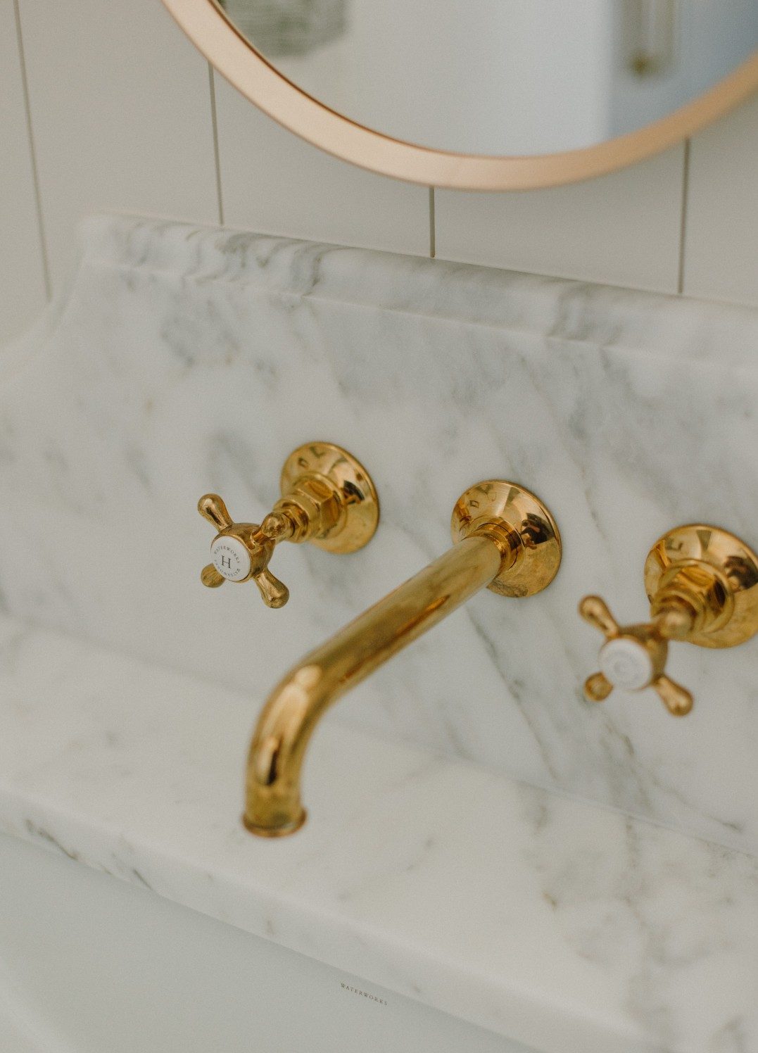 Lindsay Thomas - Custom Bathroom Fixtures and Hardware